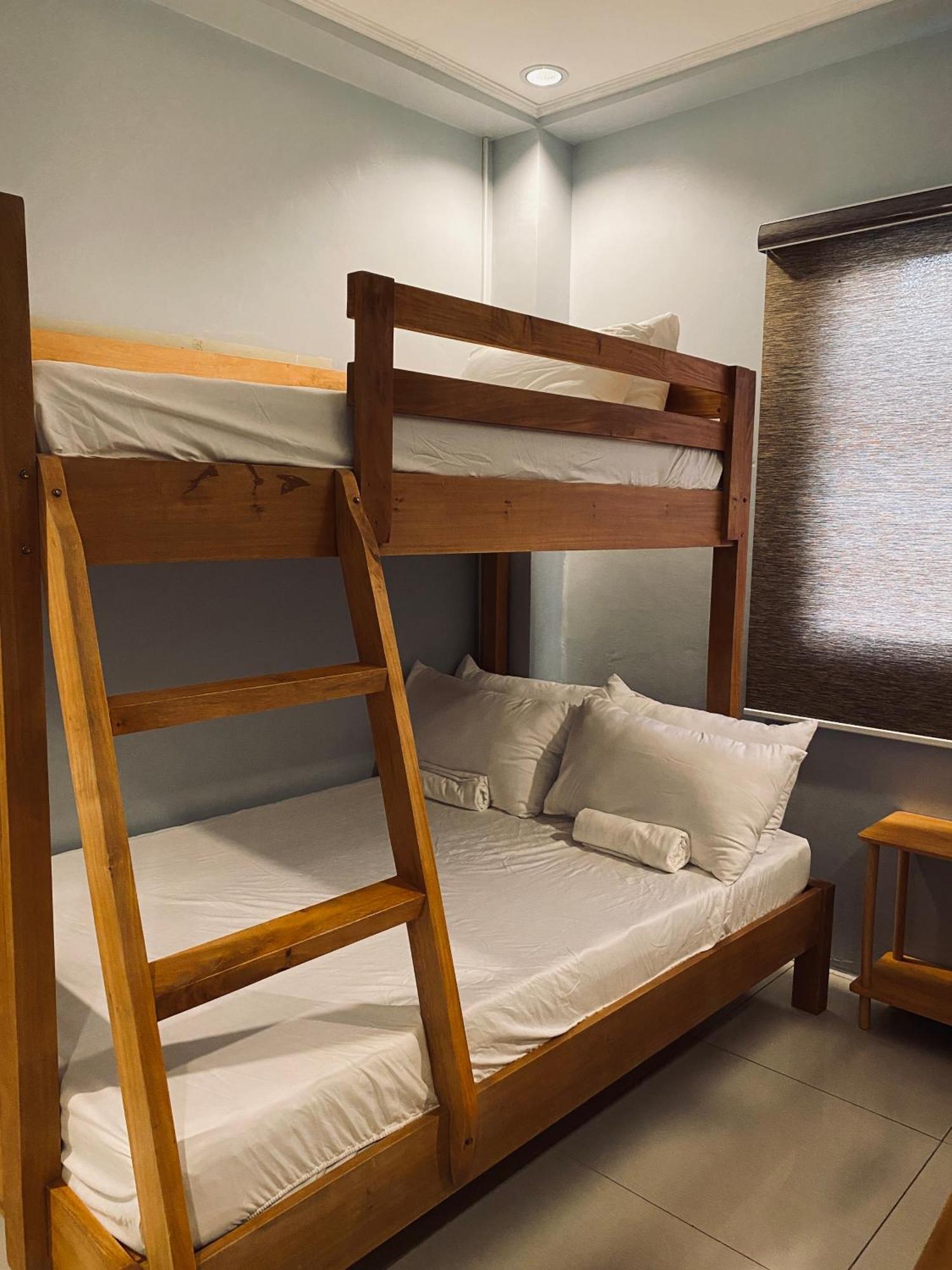 Lakayo Hillside Apartelle Сан Хуан Екстериор снимка