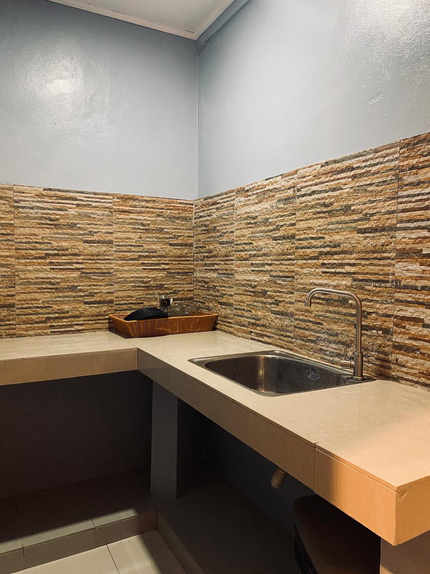 Lakayo Hillside Apartelle Сан Хуан Екстериор снимка