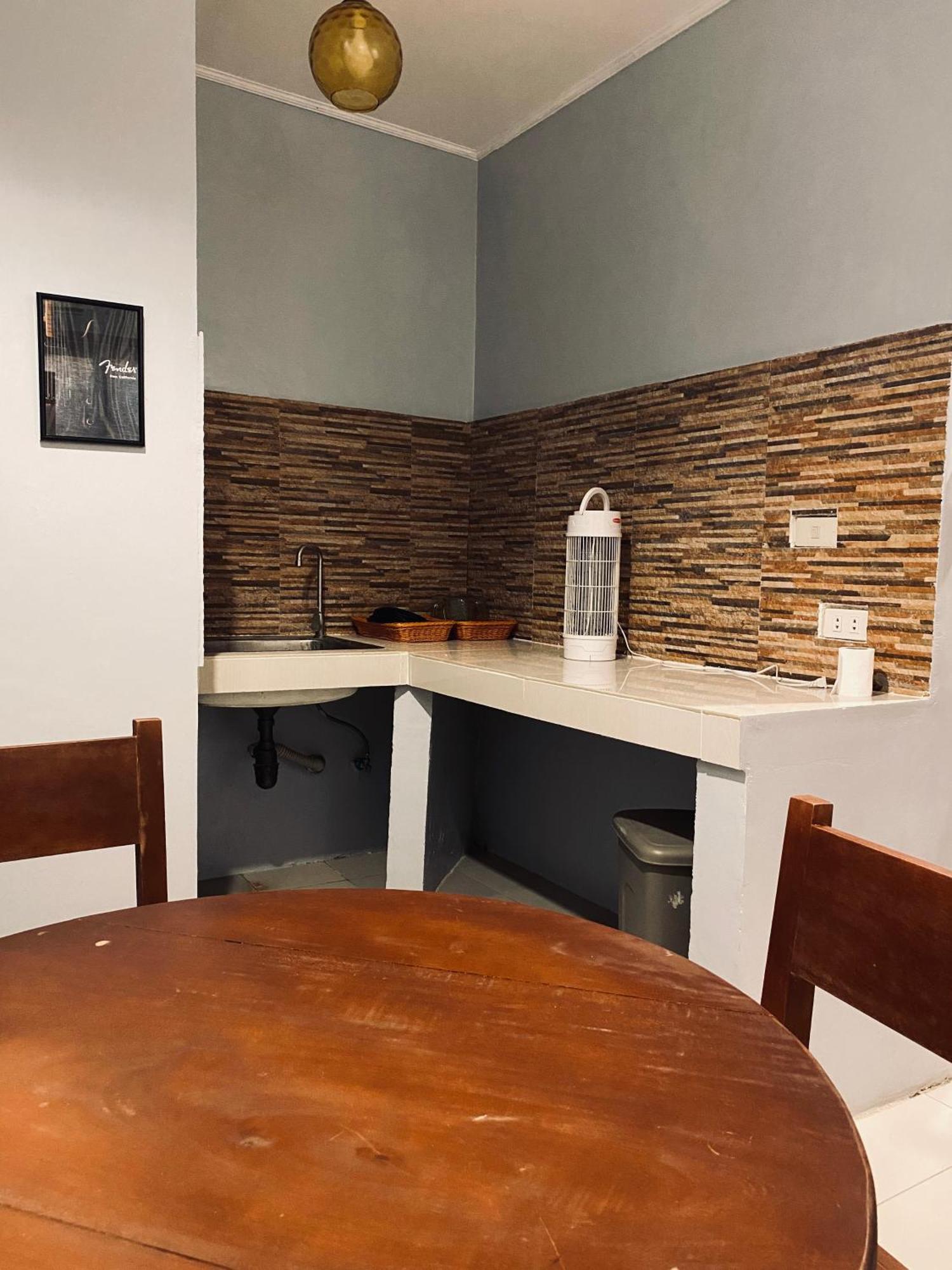 Lakayo Hillside Apartelle Сан Хуан Екстериор снимка